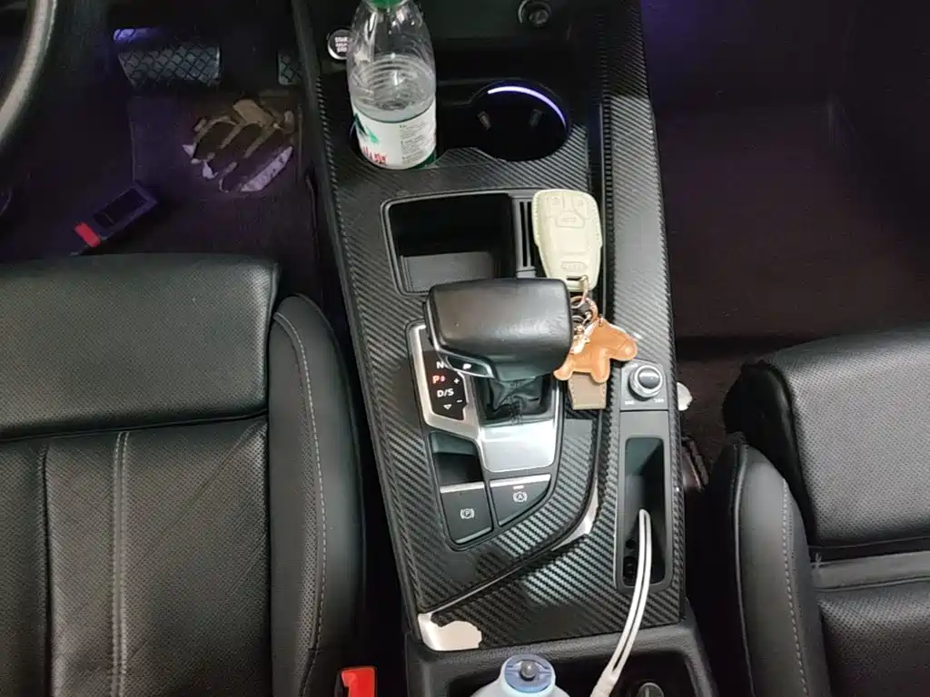 Audi A4L — миниатюра 14