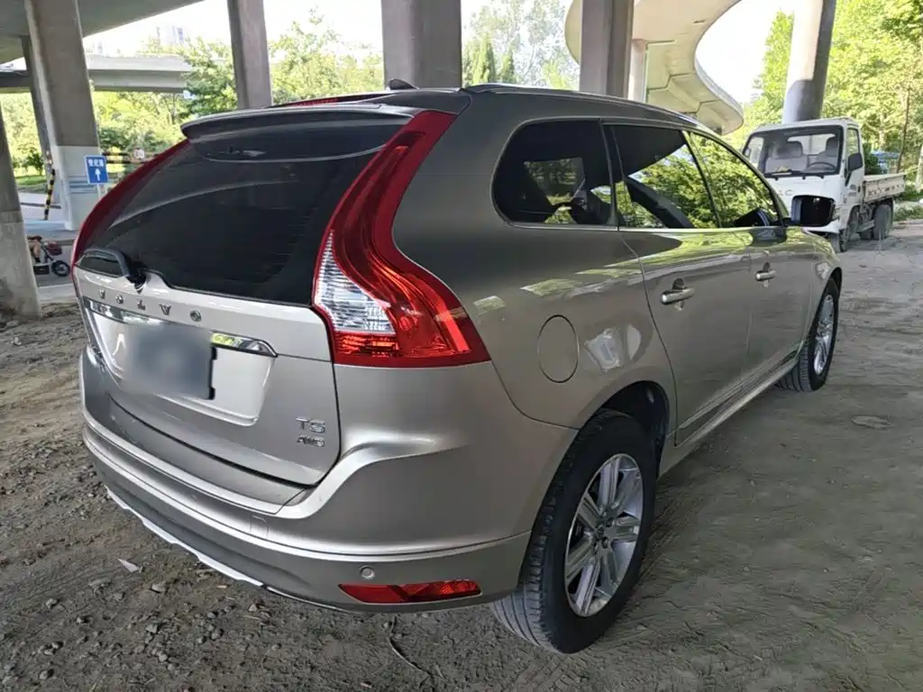 Volvo XC60 — миниатюра 7