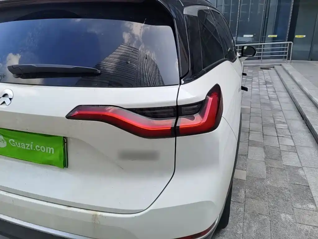NIO ES8 — миниатюра 8