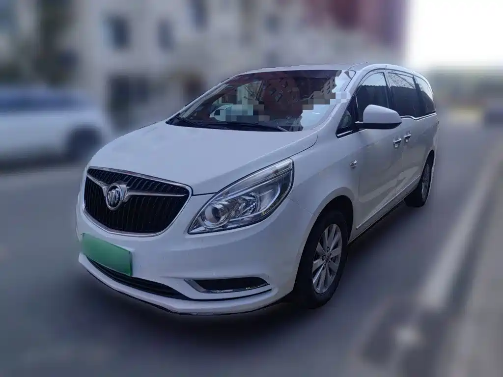 Buick GL8 — миниатюра 2