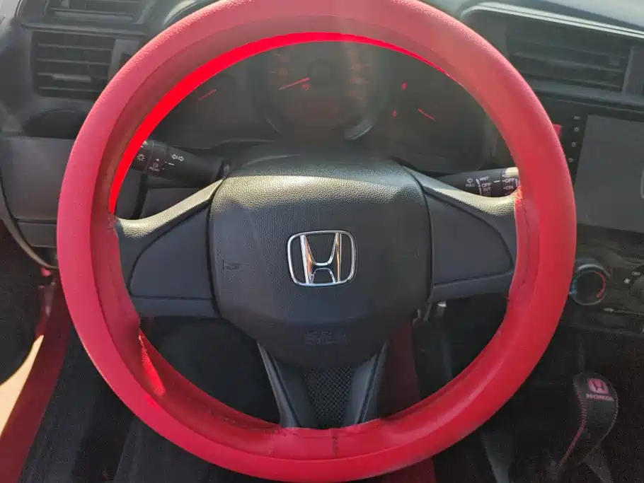 Honda Fit — миниатюра 15