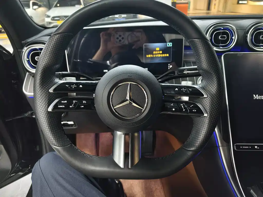 Mercedes-Benz C-Class — миниатюра 6