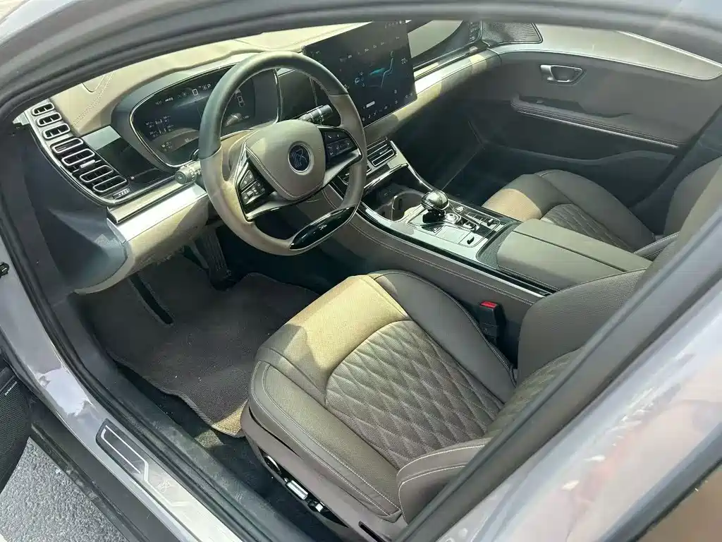 BYD Han — миниатюра 4