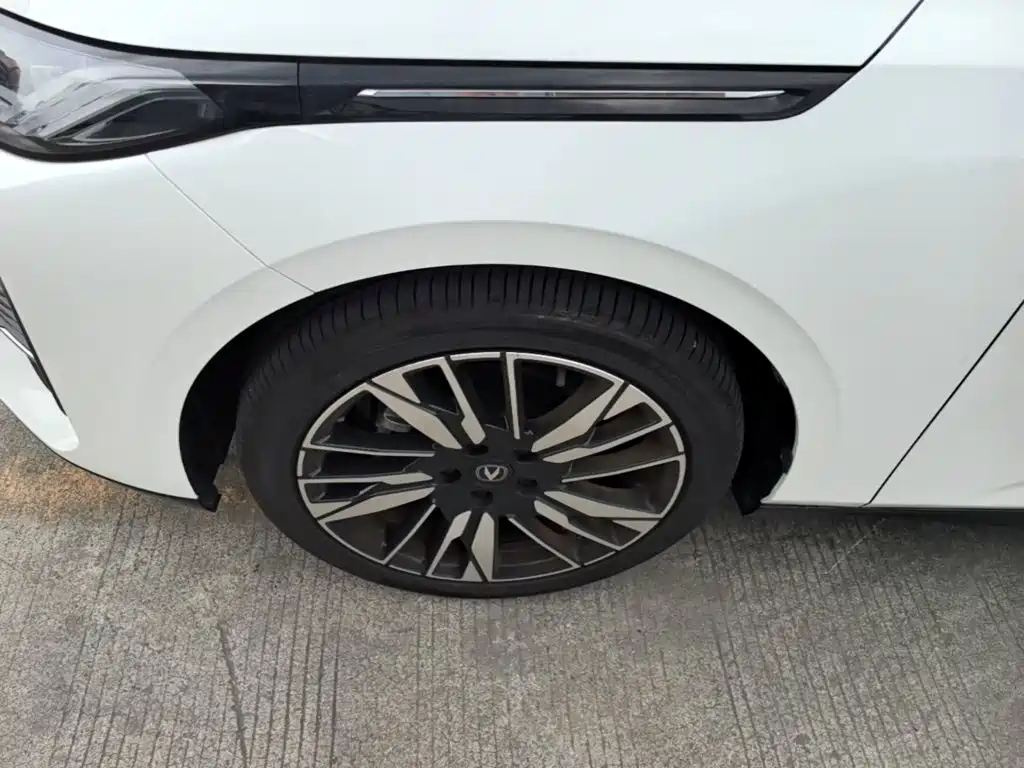 Changan Eado — миниатюра 23