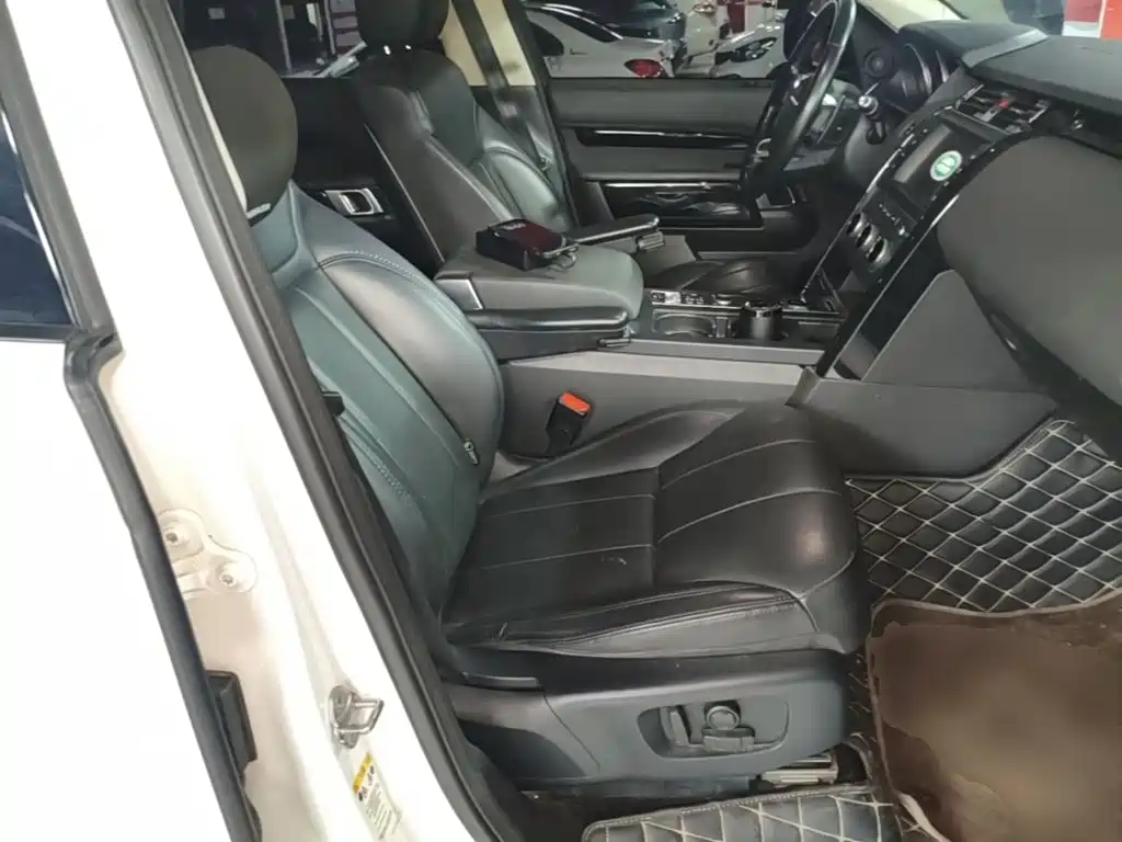 Land Rover Discovery — миниатюра 25