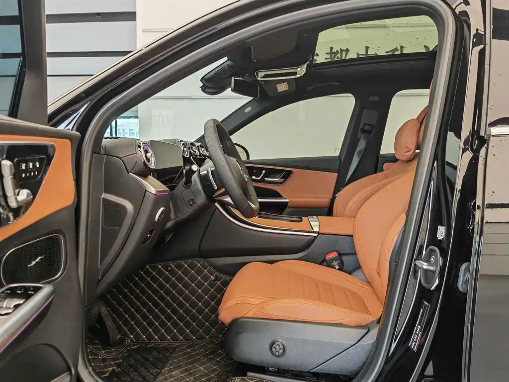 Mercedes-Benz GLC — миниатюра 8