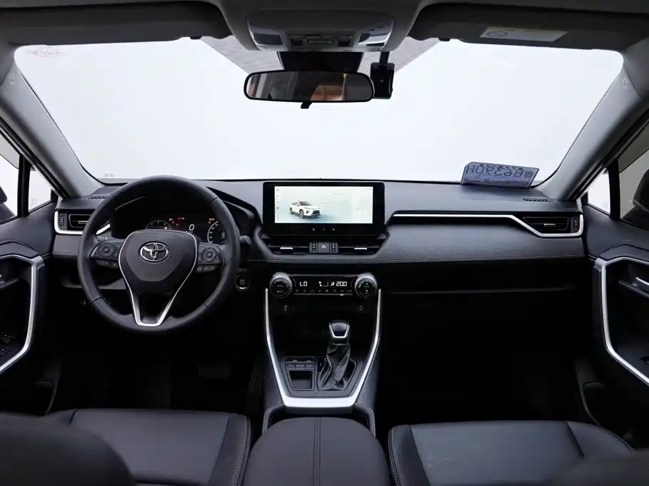 Toyota Wildlander — миниатюра 9
