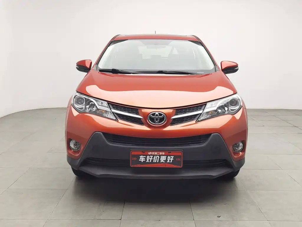 Toyota RAV4 — миниатюра 3