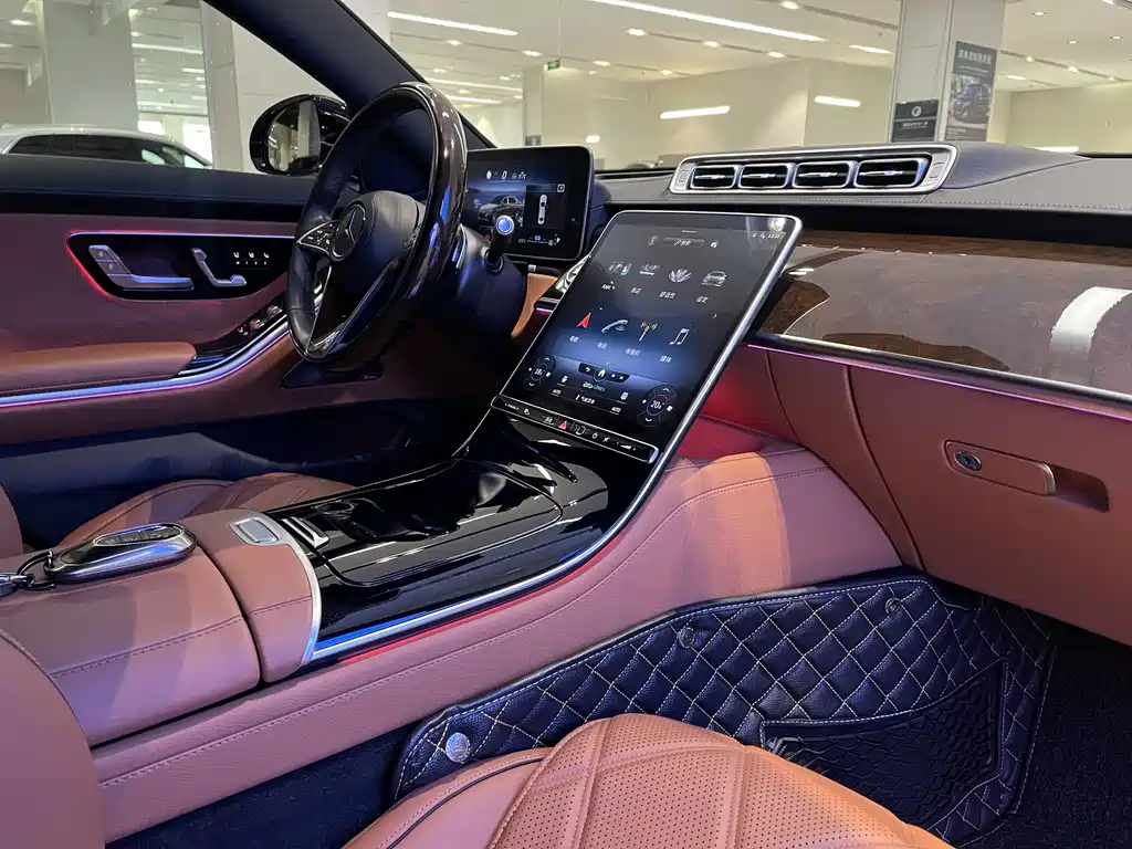 Mercedes-Benz S-Class — миниатюра 12