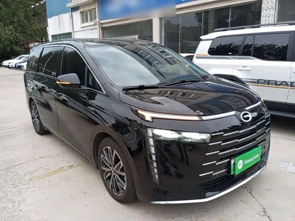 GAC Motor Trumpchi E8 PHEV — миниатюра 4