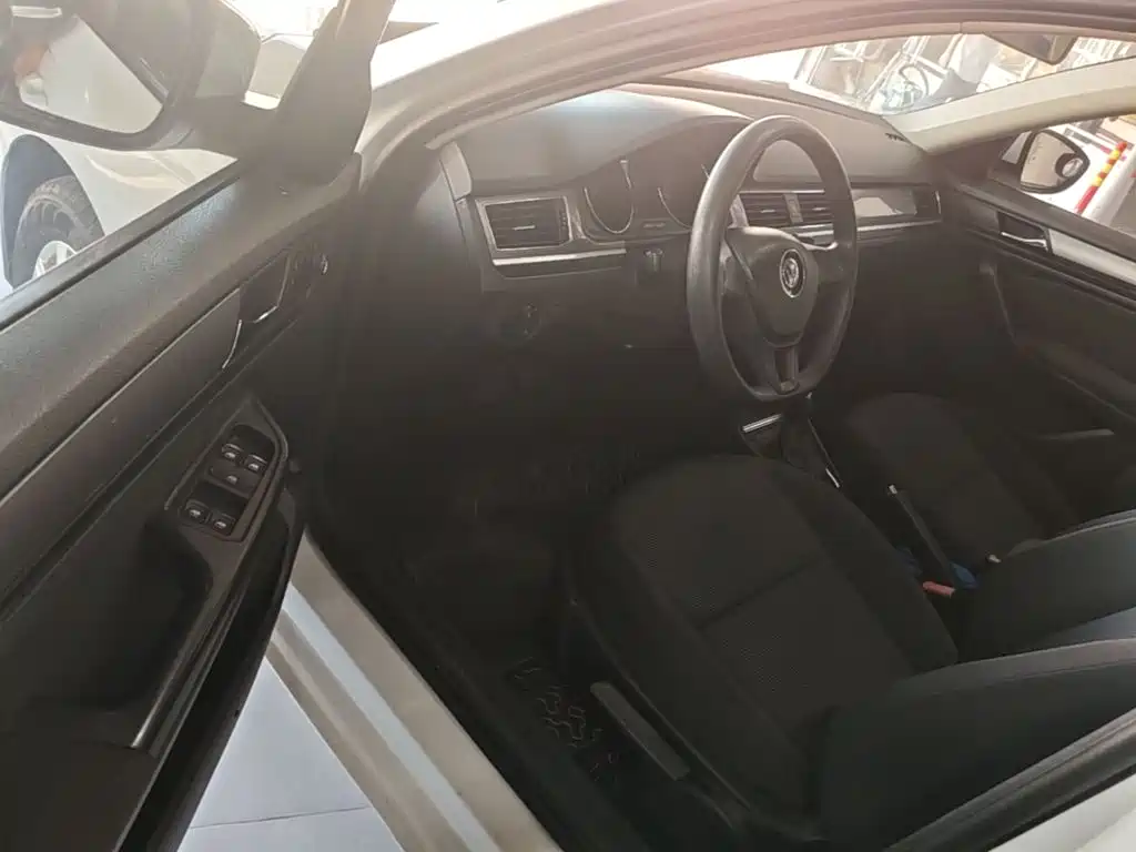 Volkswagen Bora — миниатюра 16