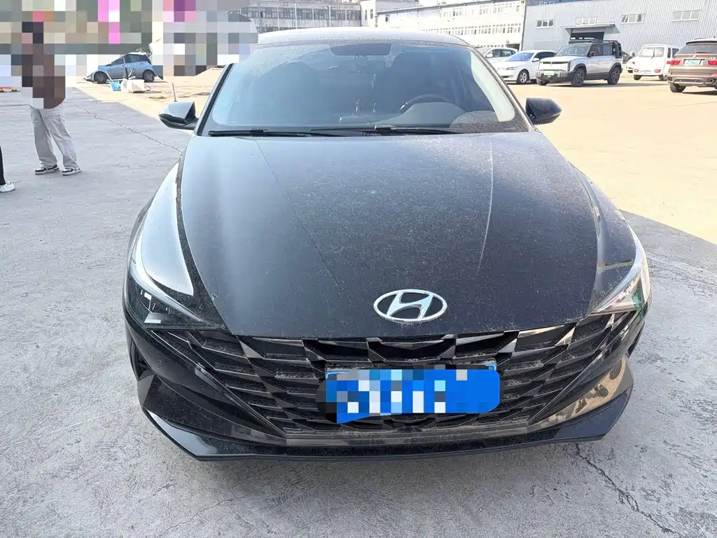Hyundai Elantra — миниатюра 2