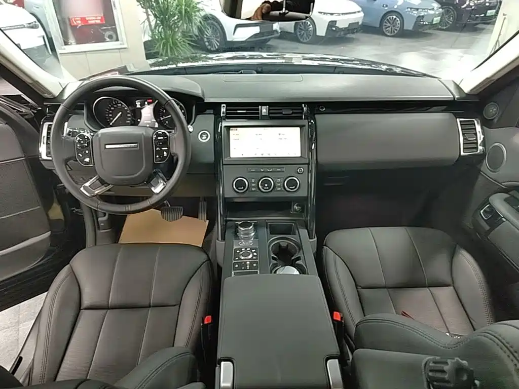 Land Rover Discovery — миниатюра 10