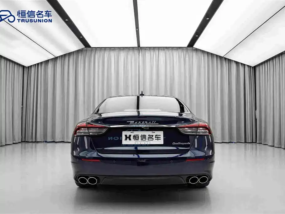 Maserati Quattroporte — миниатюра 6
