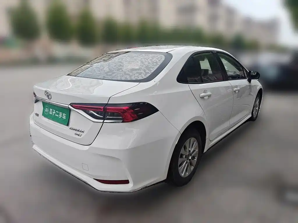 Toyota Corolla — миниатюра 4