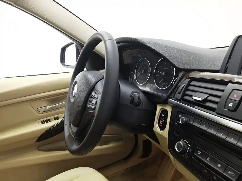 BMW 3 Series — миниатюра 22
