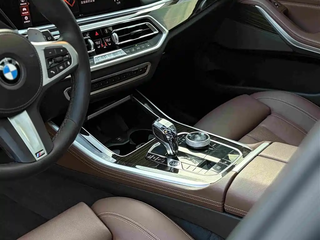 BMW X5 (Import) — миниатюра 13