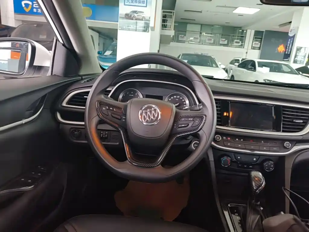 Buick Excelle — миниатюра 11