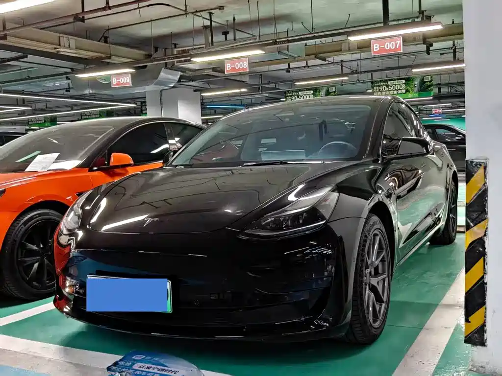 2021 Tesla Model 3 - zdjęcie 1 z 12