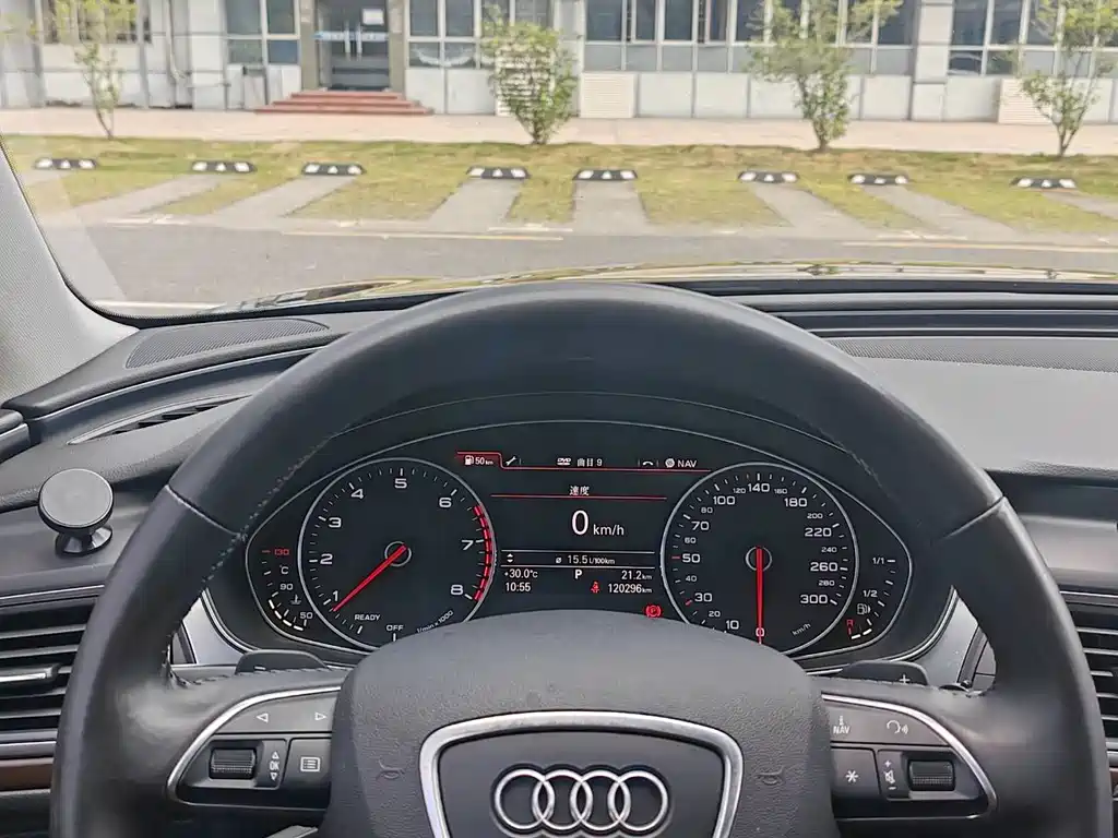Audi A6L — миниатюра 12