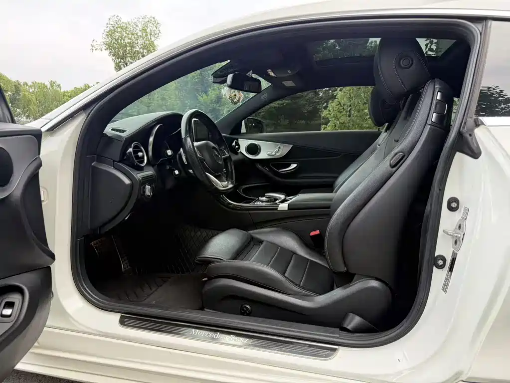Mercedes-Benz C-Class (Import) — миниатюра 10