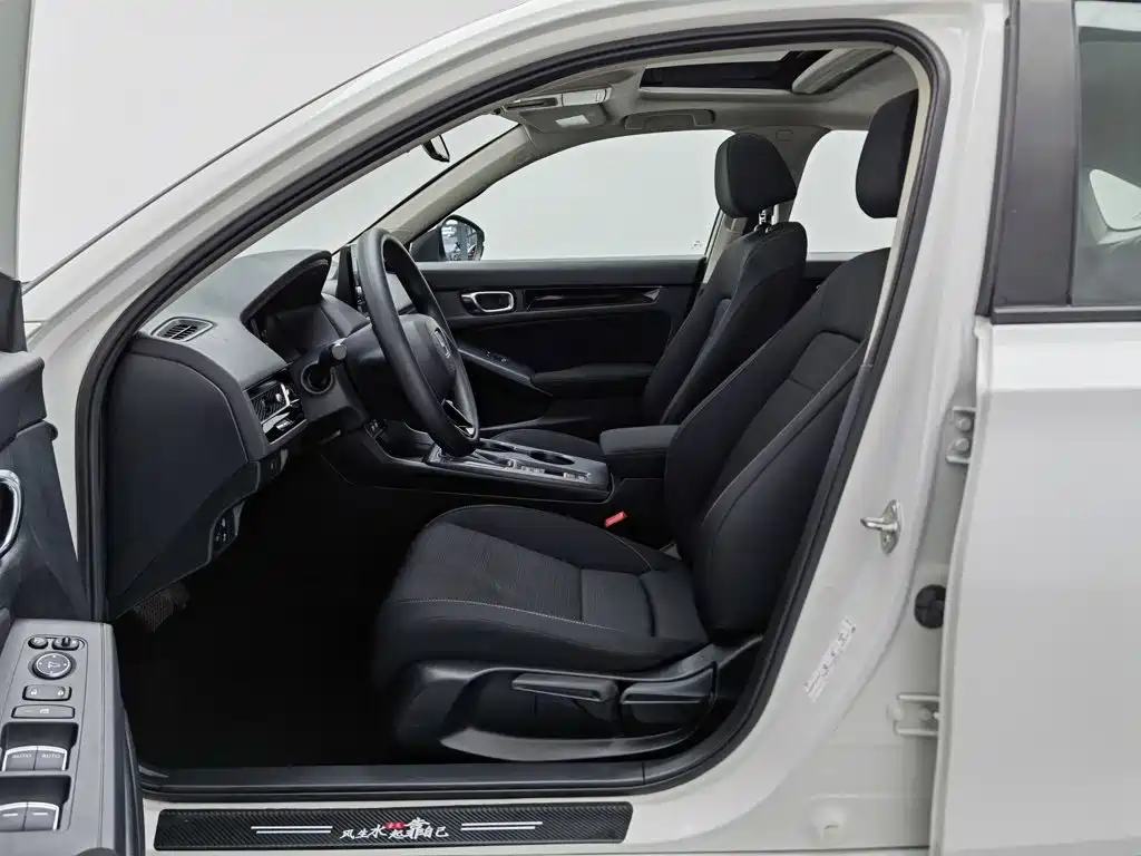 Honda Civic — миниатюра 10