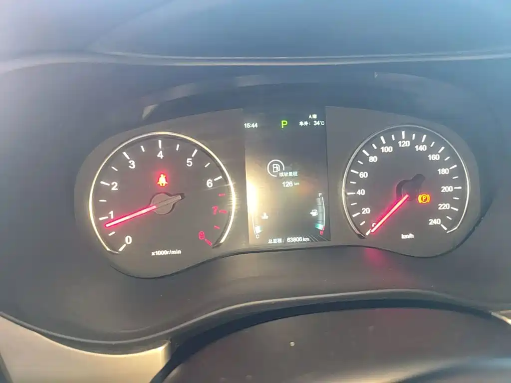 BYD MAX — миниатюра 12