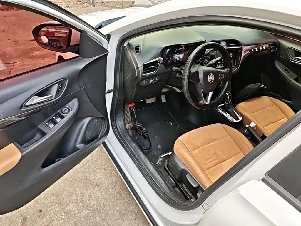 Buick Excelle — миниатюра 16