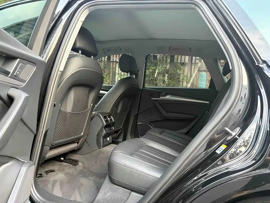 Audi Q5L — миниатюра 7