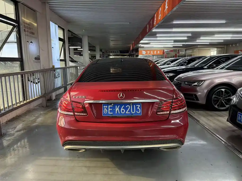 Mercedes-Benz E-Class (Import) — миниатюра 6