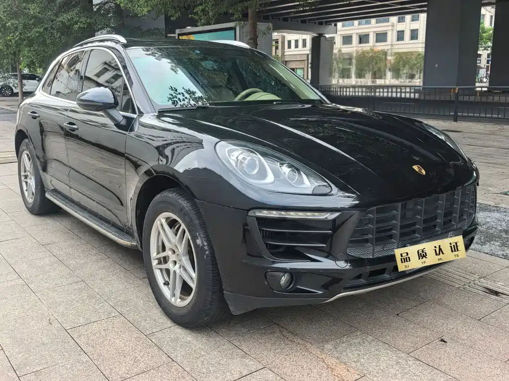 Porsche Macan — миниатюра 2