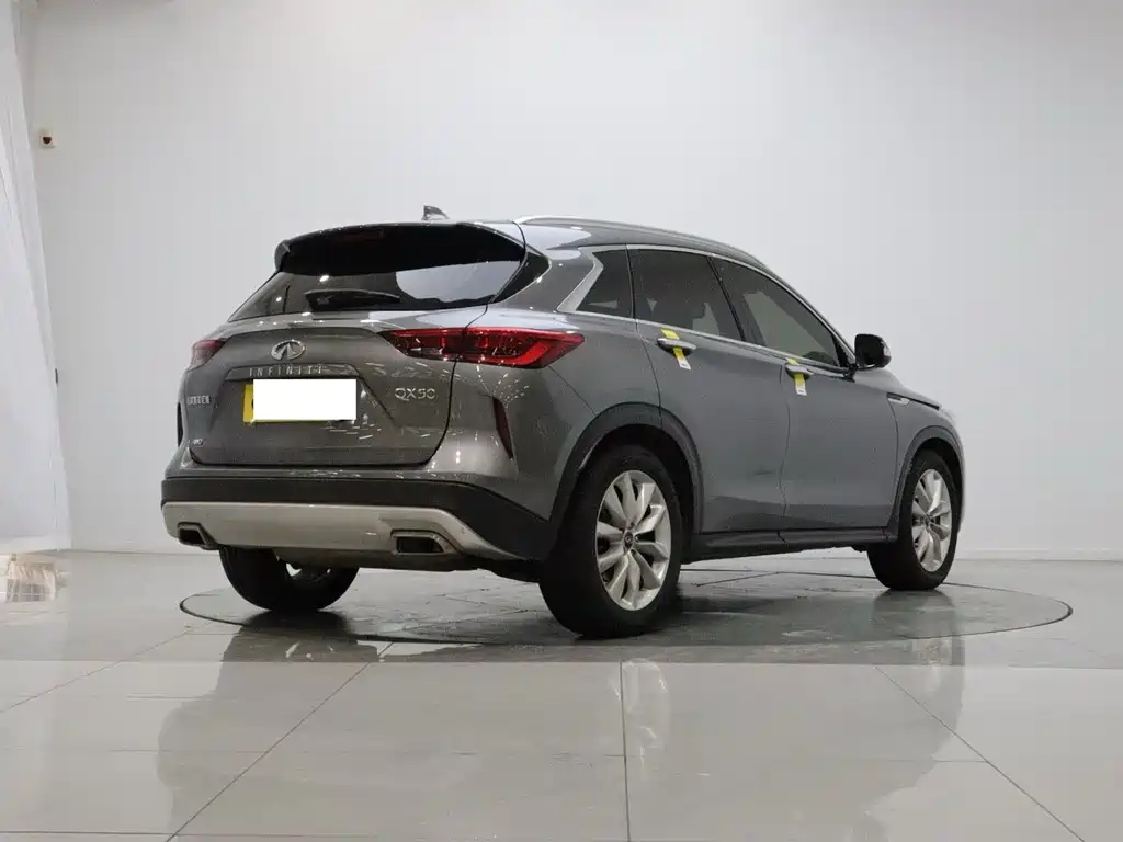 Infiniti QX50 — миниатюра 4