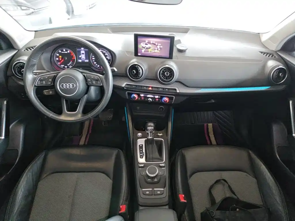 Audi Q2L — миниатюра 10
