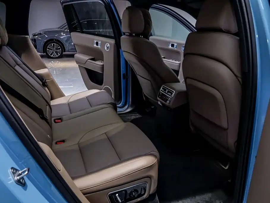 Li Auto Li L7 — миниатюра 11