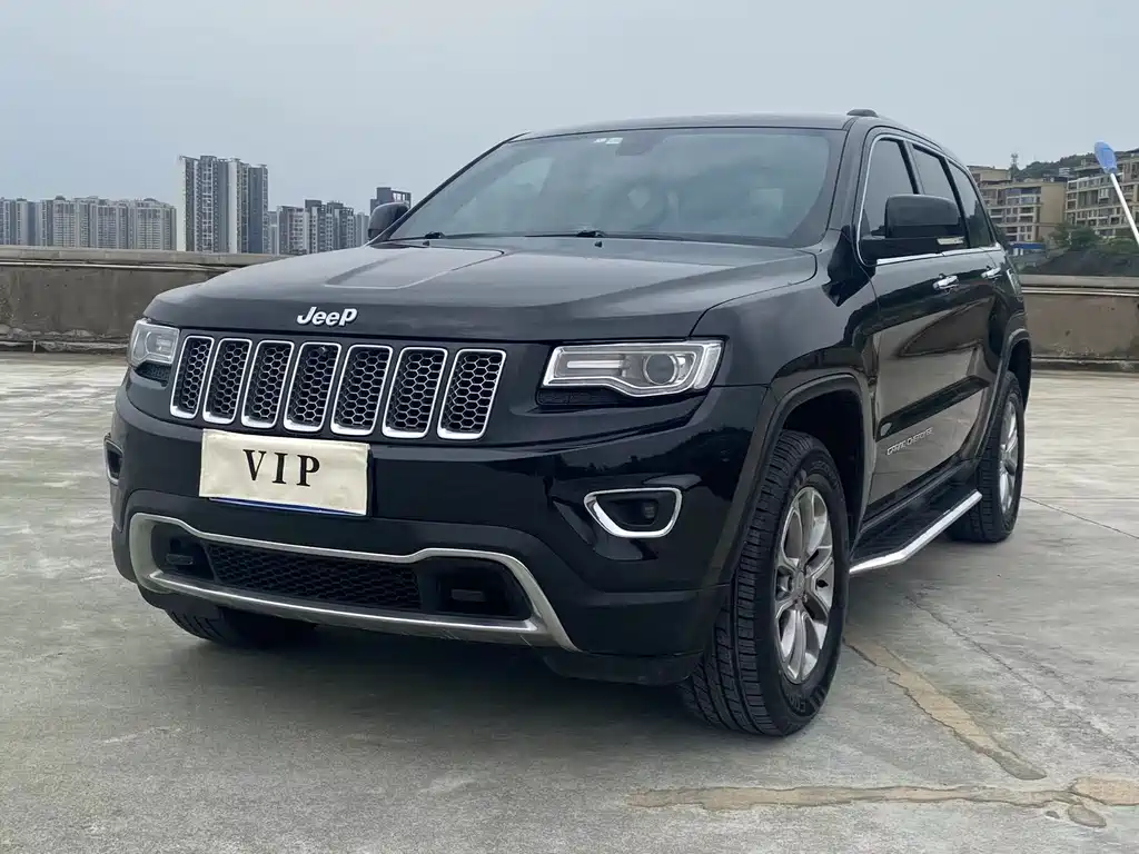Jeep Grand Cherokee (Import) 2016