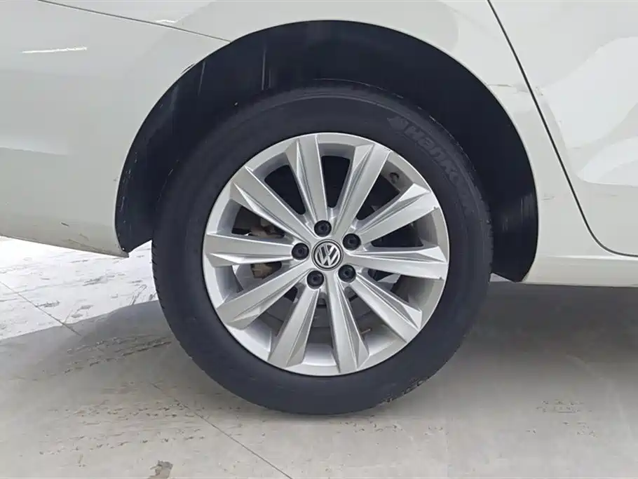 Volkswagen Bora 2019 1.5L AT Fashion VI