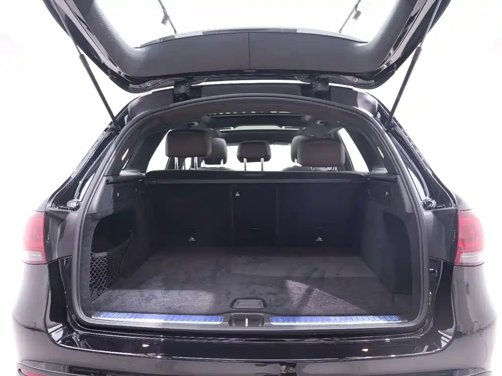 Mercedes-Benz GLC — миниатюра 13