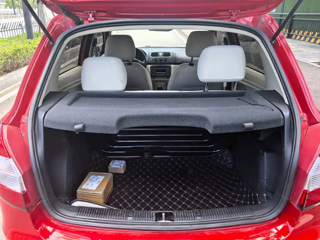 Skoda Fabia — миниатюра 13