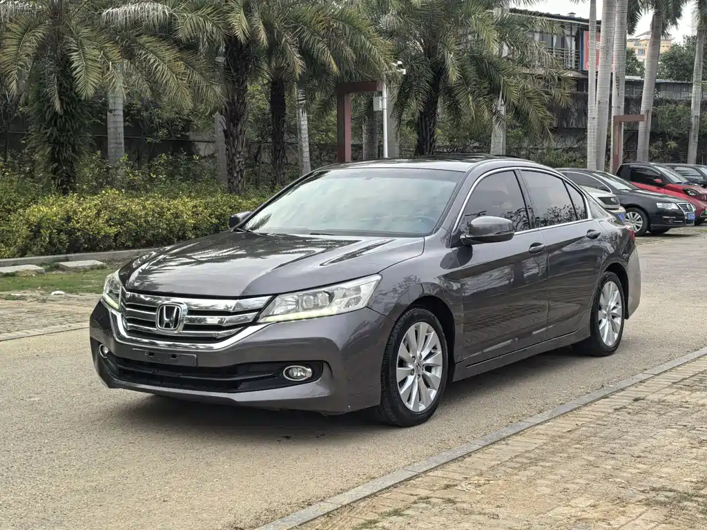 Купить Honda Accord