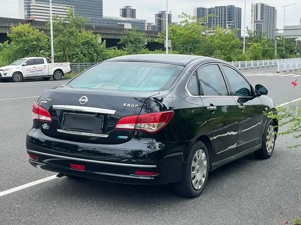 Nissan Sylphy — миниатюра 9