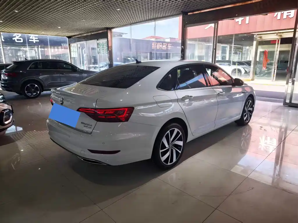 Volkswagen Sagitar — миниатюра 4