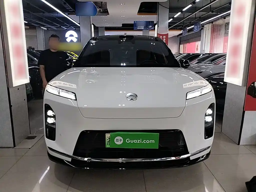 NIO ES8 — миниатюра 3