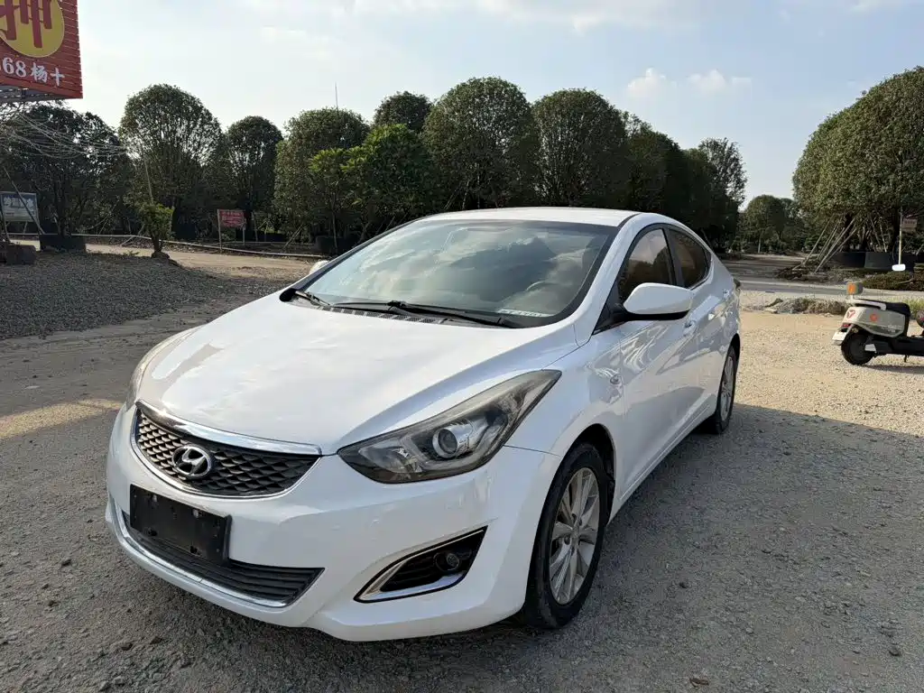 Hyundai Elantra Langdong — миниатюра 3