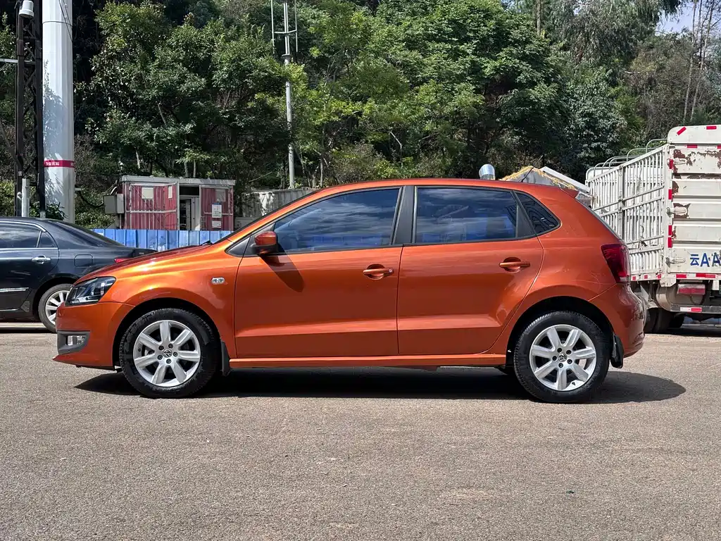 Volkswagen Polo — миниатюра 11