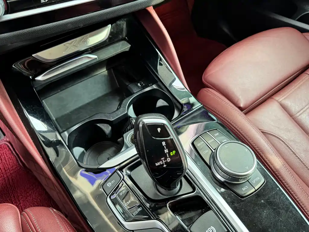 BMW X4 — миниатюра 20