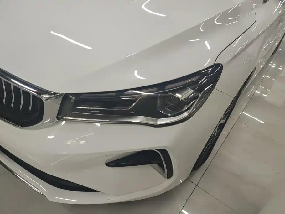 Geely Emgrand — миниатюра 5