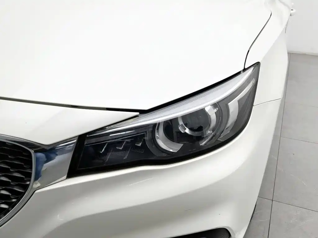 MG MG6 — миниатюра 7