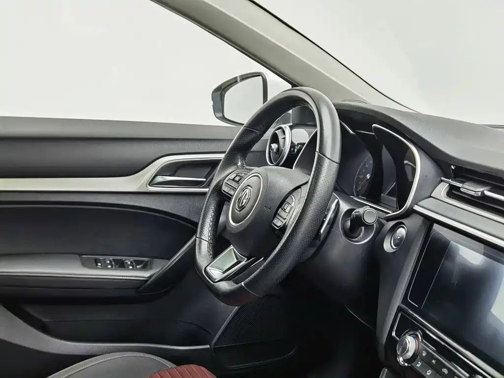 MG MG6 — миниатюра 22