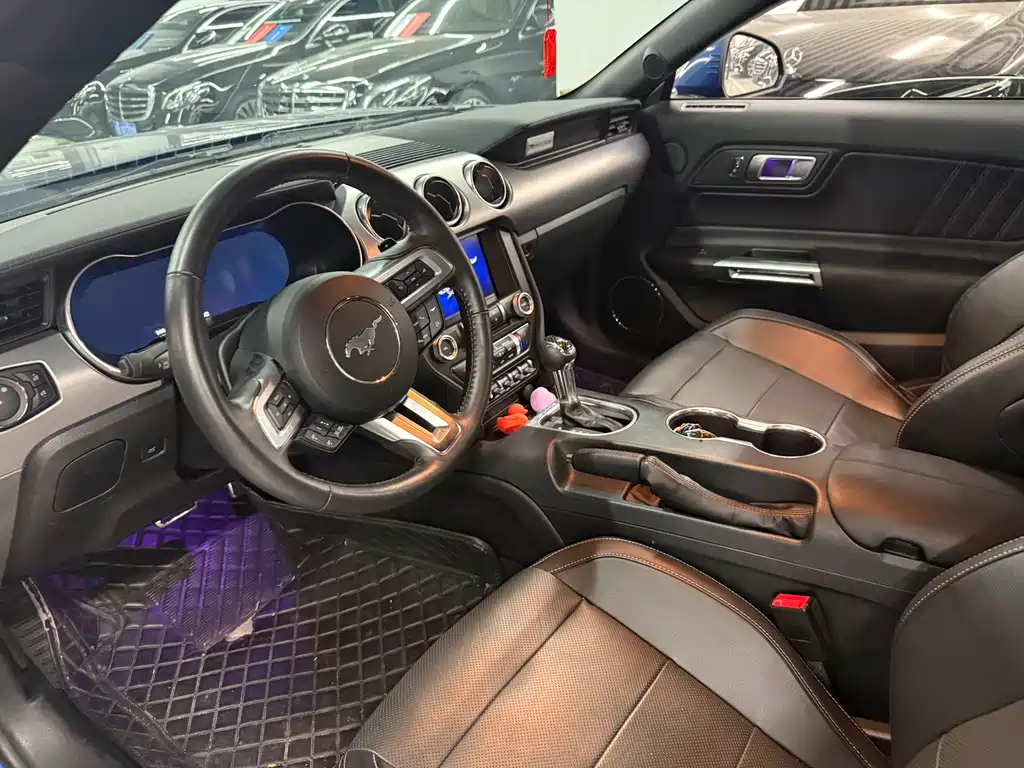 Ford Mustang 2022 2.3T EcoBoost