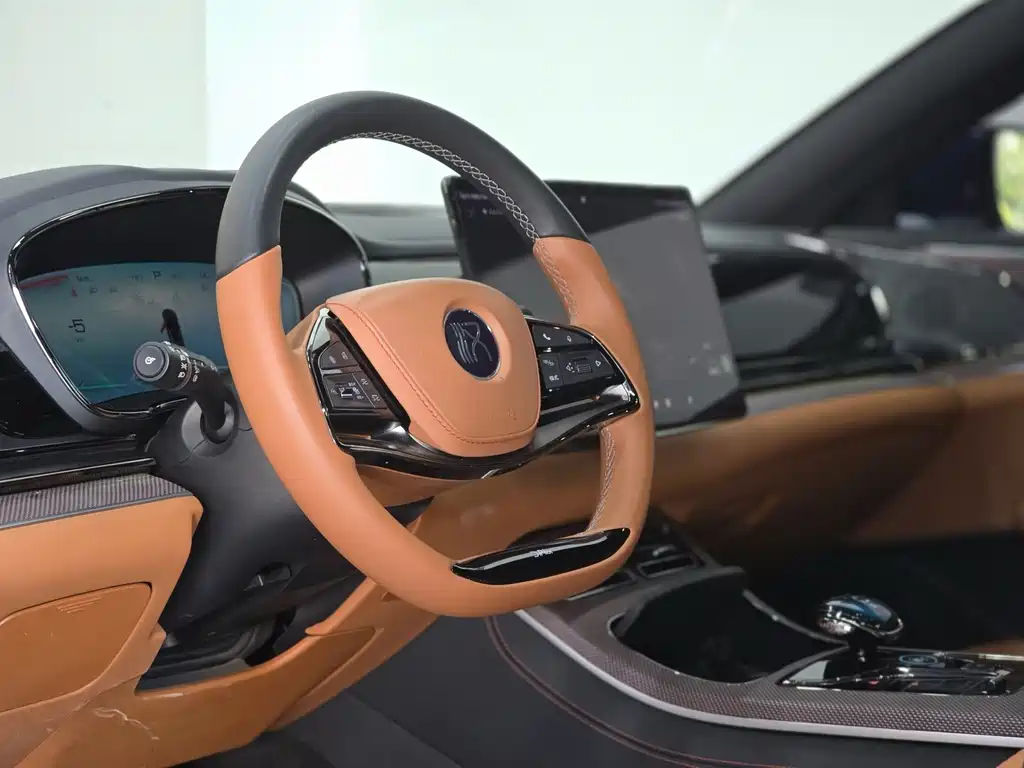BYD Han — миниатюра 5